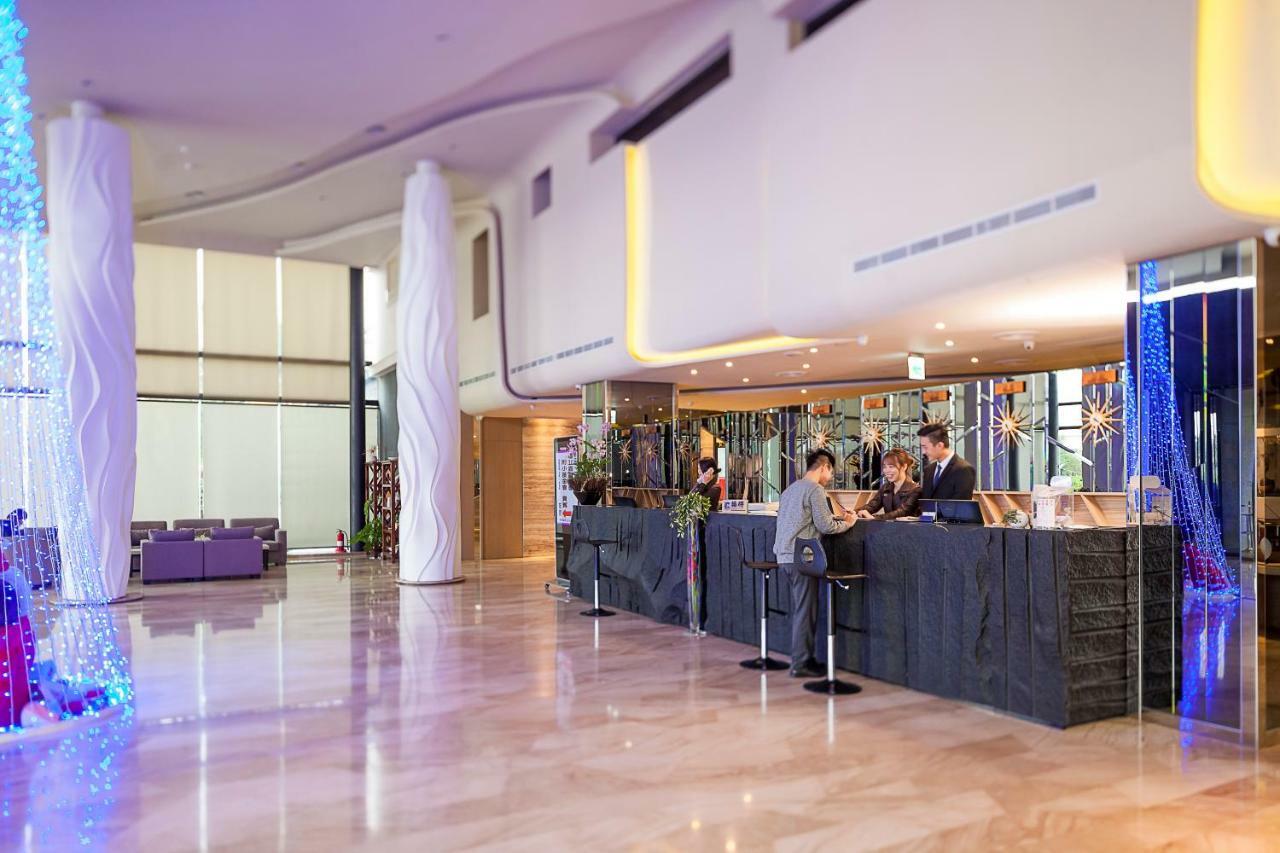 ลุค รอยัล รีสอร์ต Hotel นครเจียอี้ ภายนอก รูปภาพ The lobby of the hotel